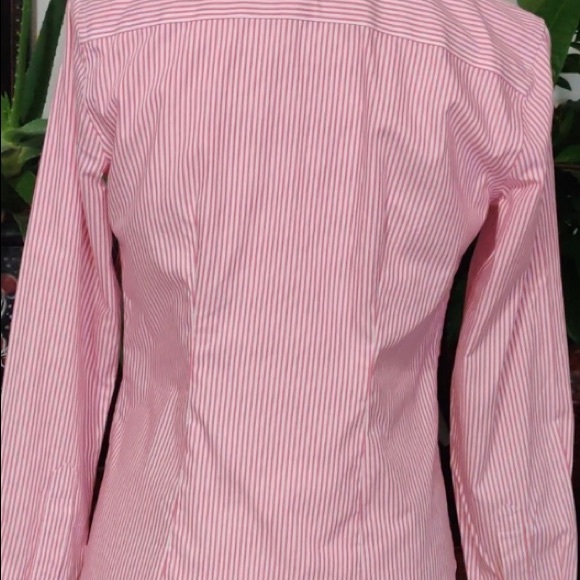 Land’s End Button Down Shirt - Picture 3 of 5